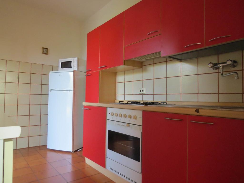 Residence Liana Albisano Torri Del Benaco Eksteriør bilde