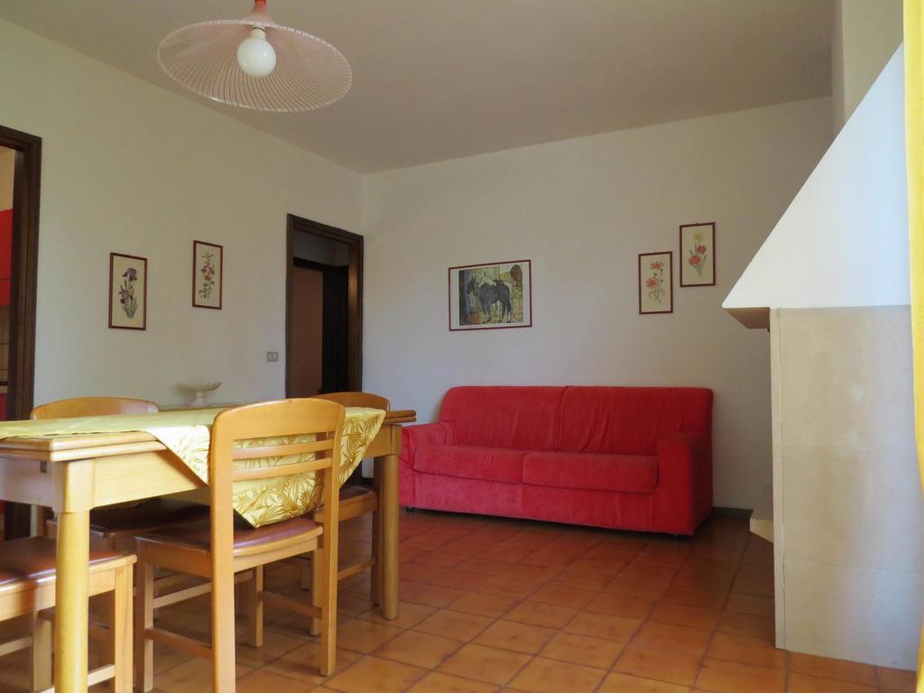 Residence Liana Albisano Torri Del Benaco Eksteriør bilde