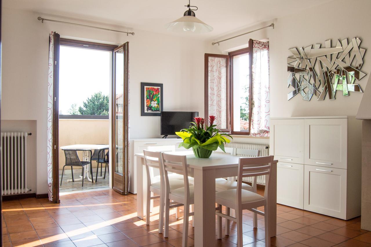 Residence Liana Albisano Torri Del Benaco Eksteriør bilde